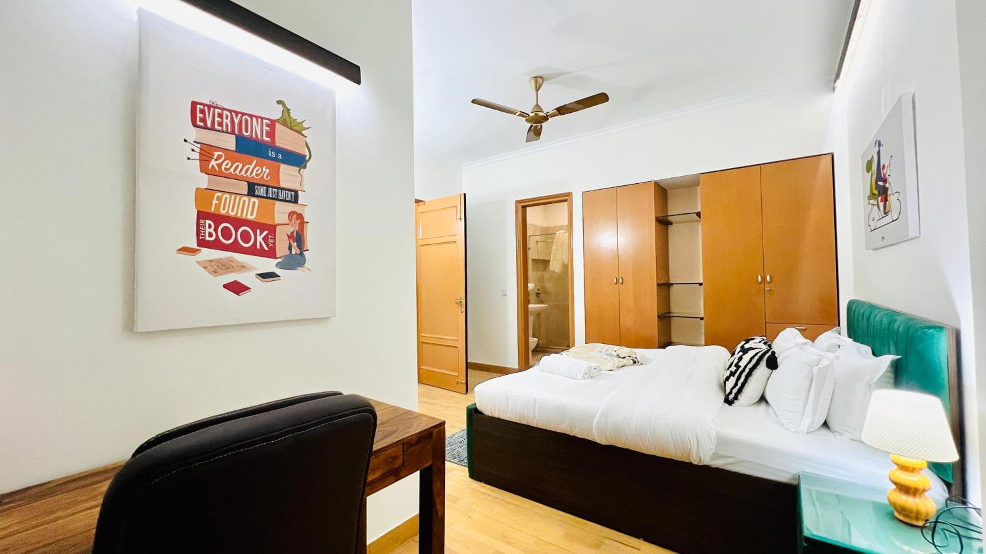 Olive Serviced - Vasant Vihar Apartment New Delhi
