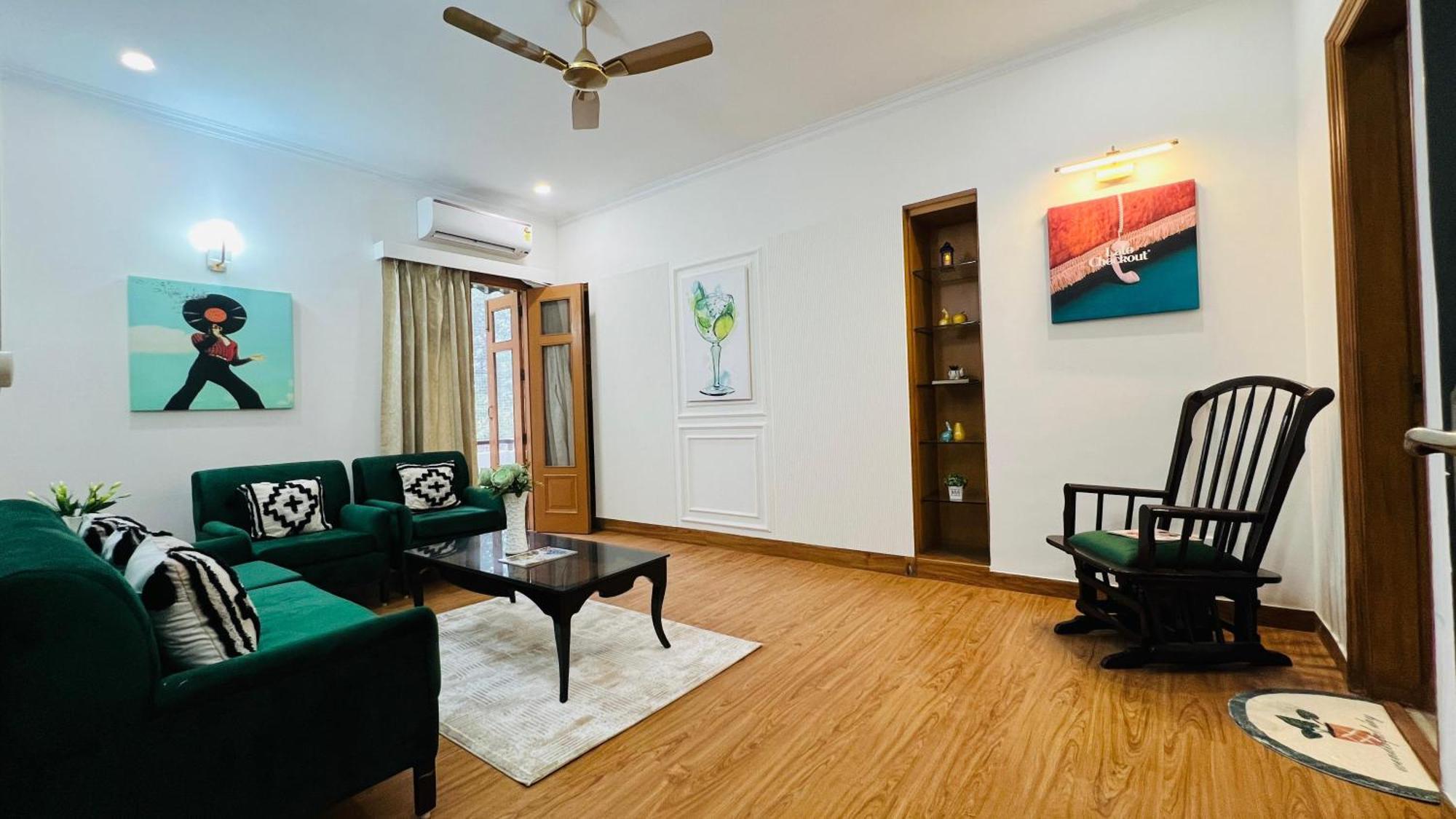 Olive Serviced - Vasant Vihar Apartment